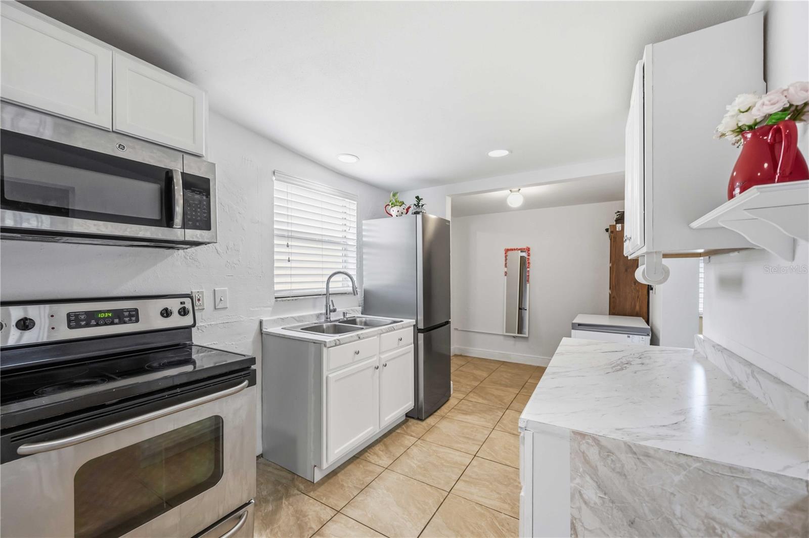 2409 Ednor St Property Photo 19
