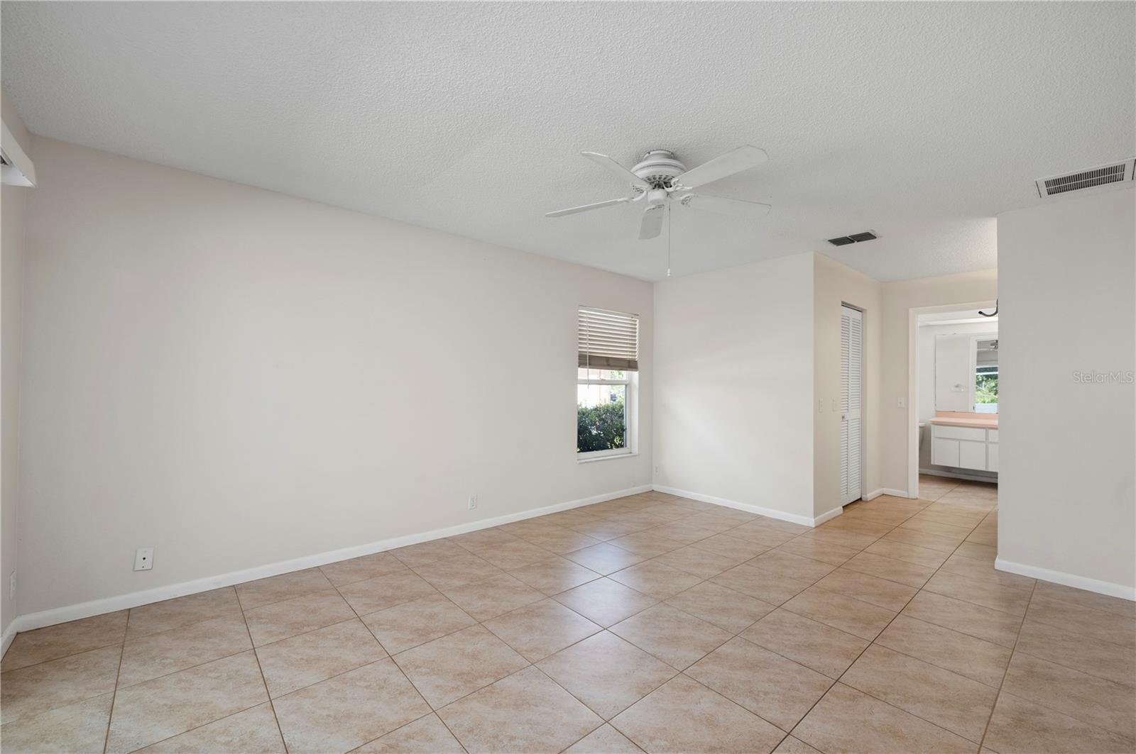 27055 Chile Dr Property Photo 24