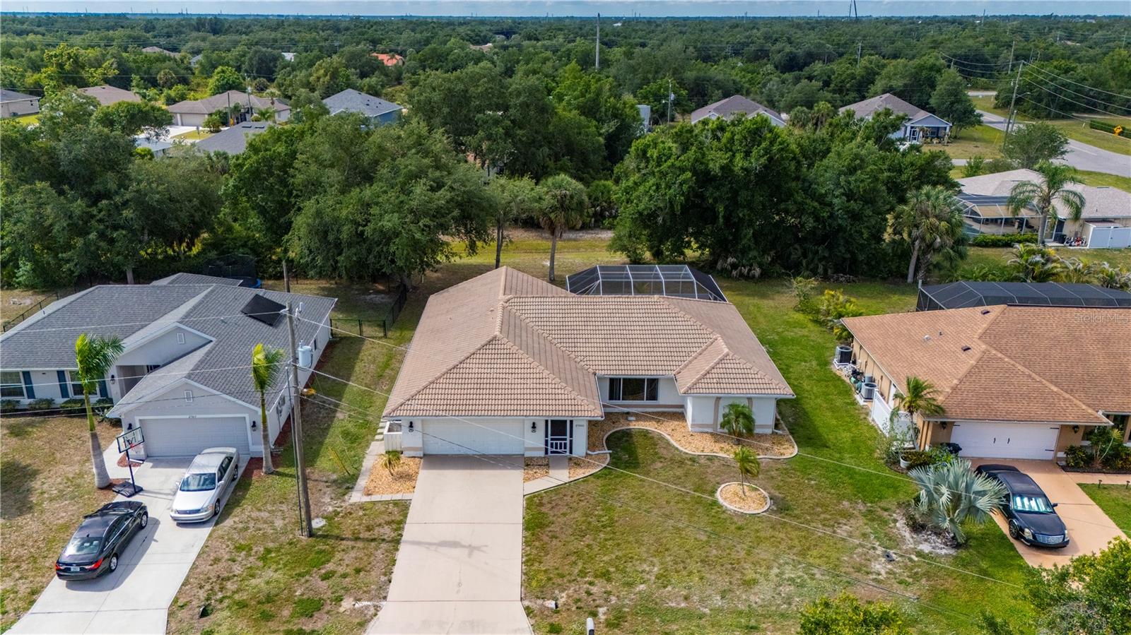 27055 Chile Dr Property Photo 40