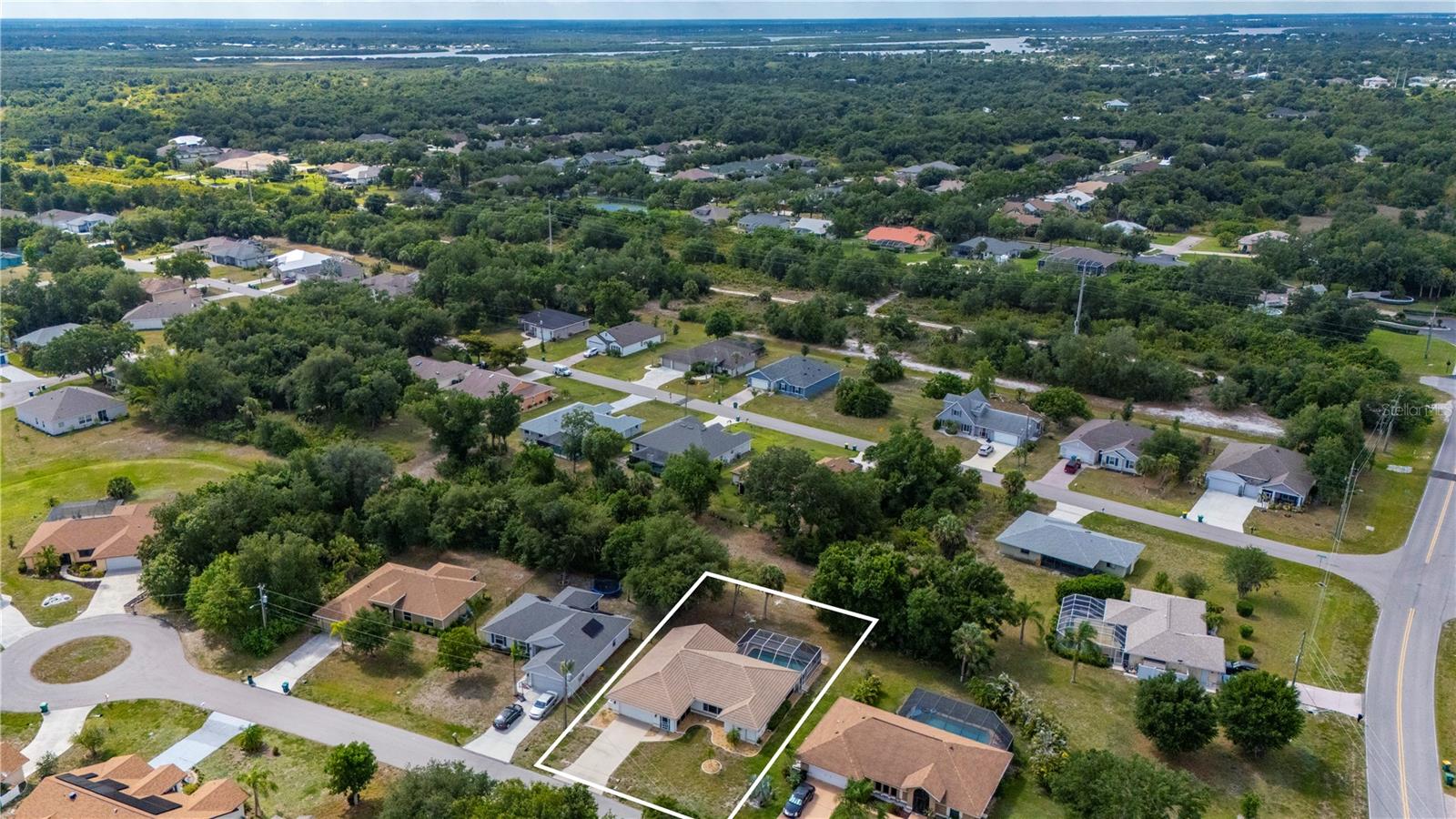 27055 Chile Dr Property Photo 41