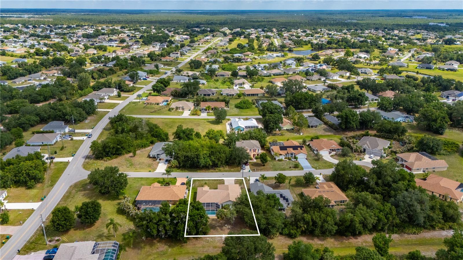 27055 Chile Dr Property Photo 45