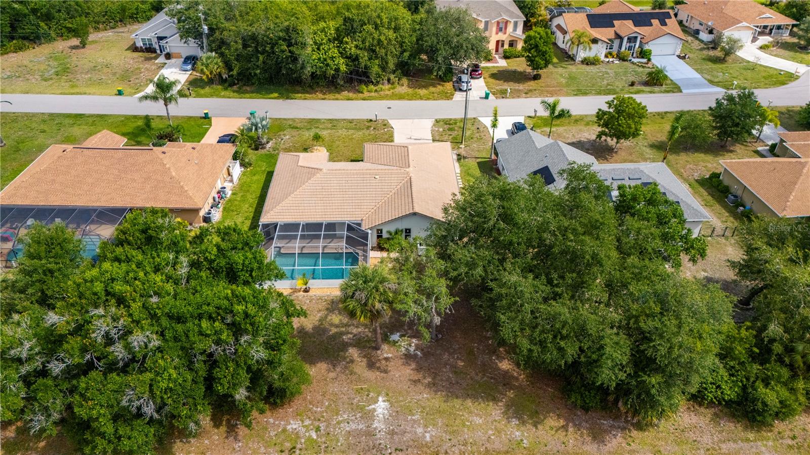 27055 Chile Dr Property Photo 46