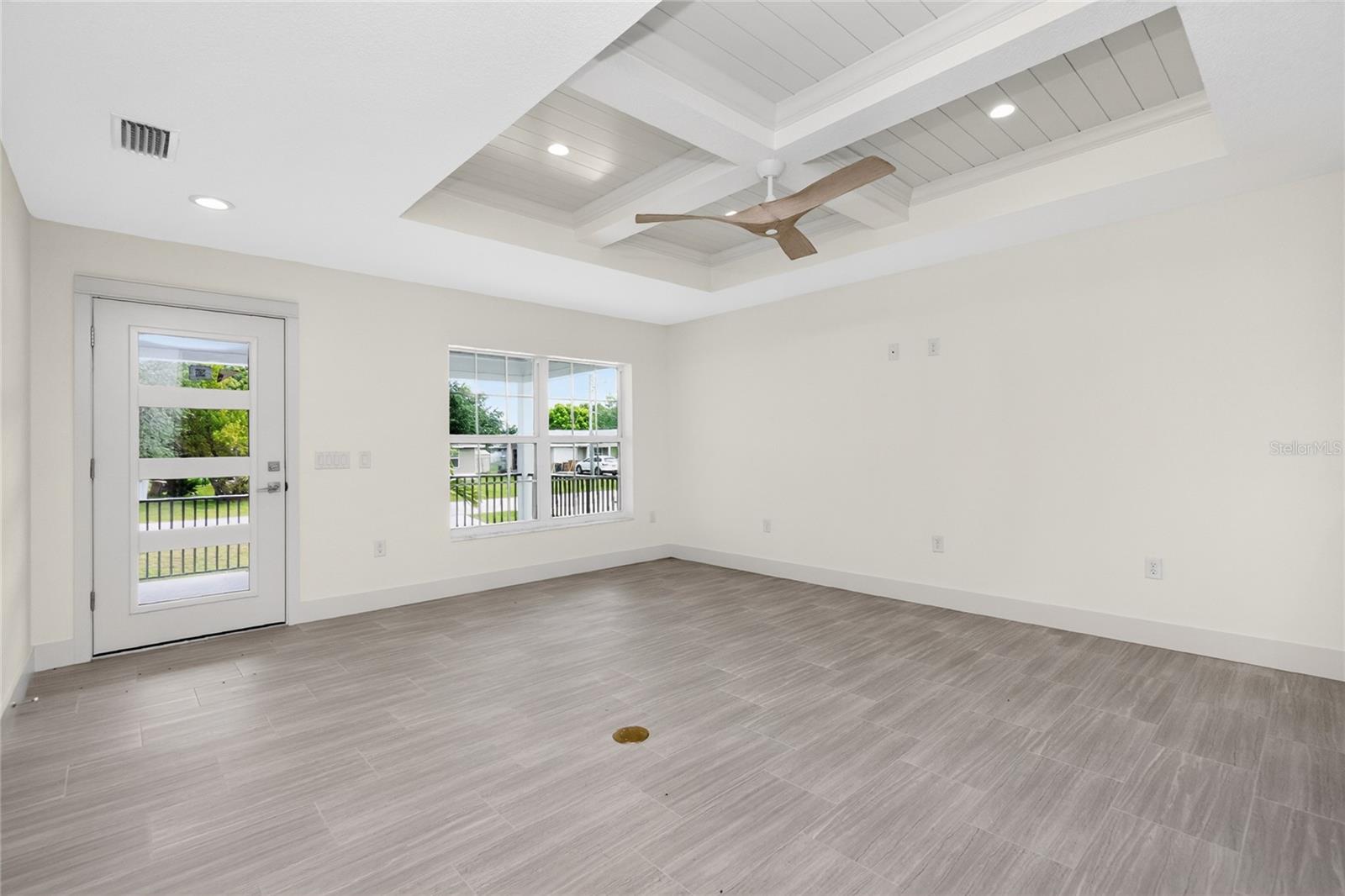 323 Boca Grande Blvd Property Photo 7