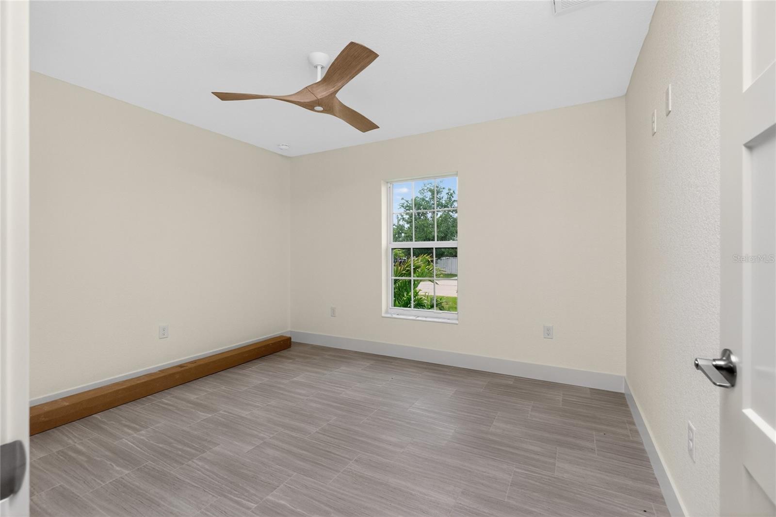 323 Boca Grande Blvd Property Photo 33