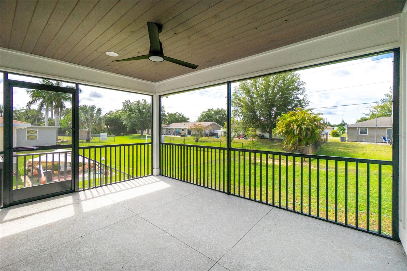 323 Boca Grande Blvd Property Photo 43
