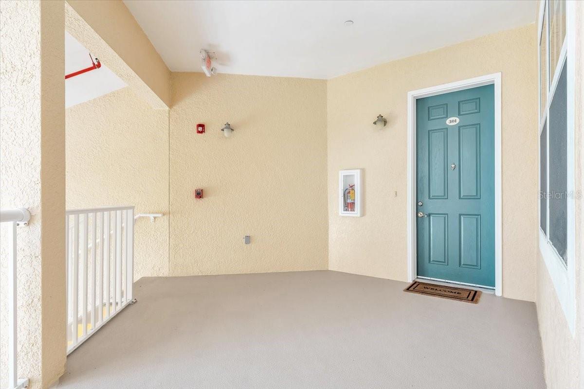 8560 Amberjack Cir #301 Property Photo 4