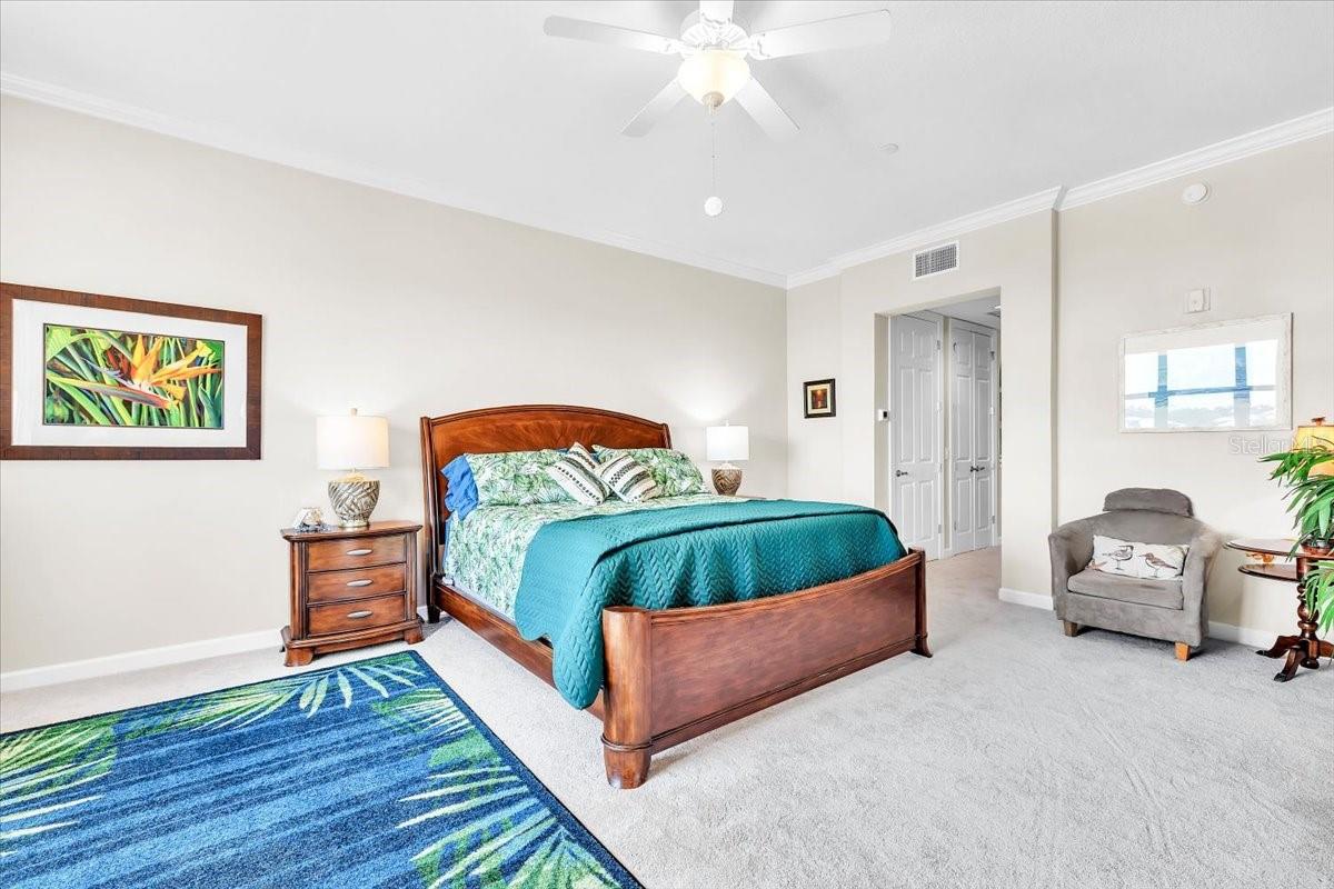 8560 Amberjack Cir #301 Property Photo 25
