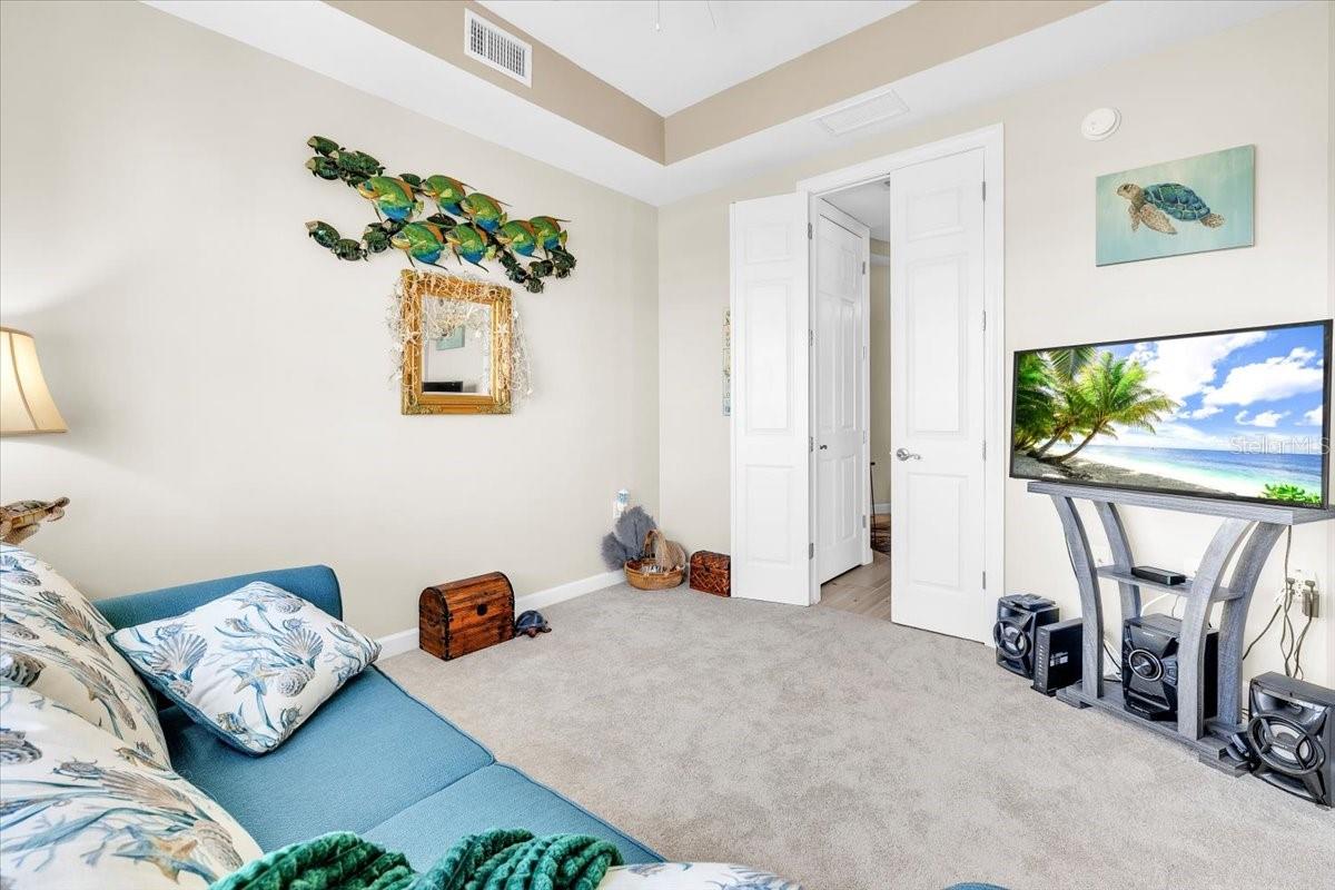 8560 Amberjack Cir #301 Property Photo 29