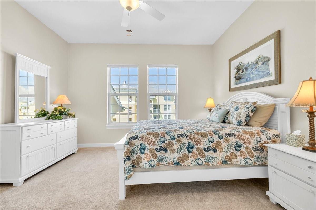 8560 Amberjack Cir #301 Property Photo 32