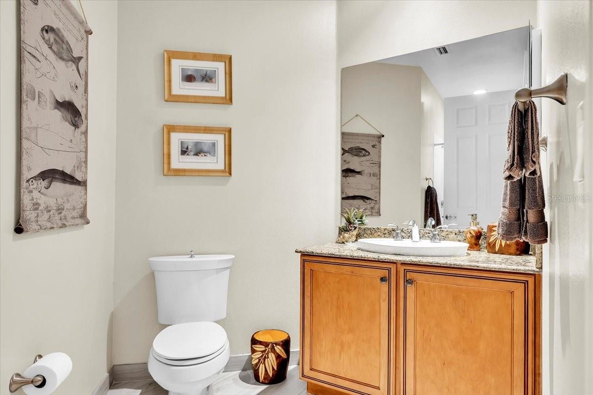 8560 Amberjack Cir #301 Property Photo 36