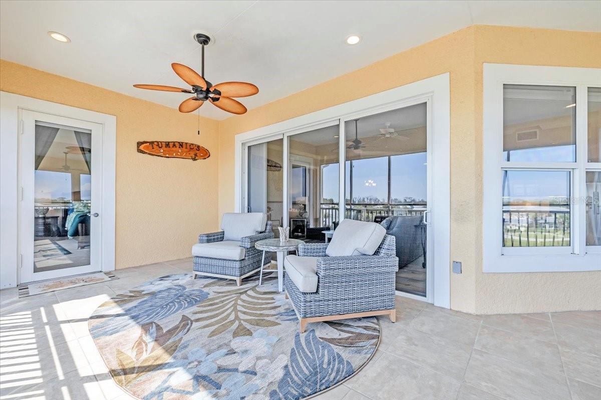 8560 Amberjack Cir #301 Property Photo 40