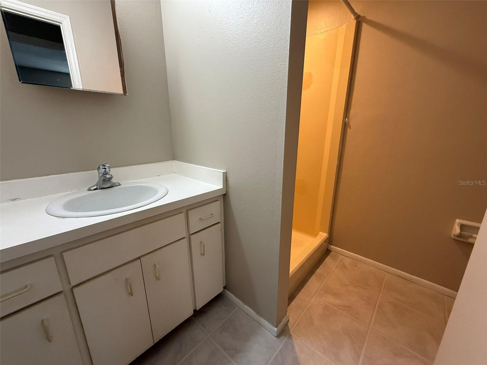 11081 Pendleton Ave #a Property Photo 9