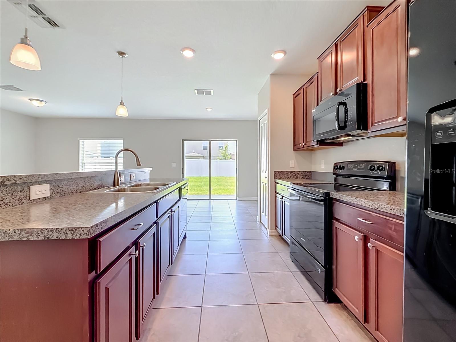 7405 Evening Primrose Ct Property Photo 19