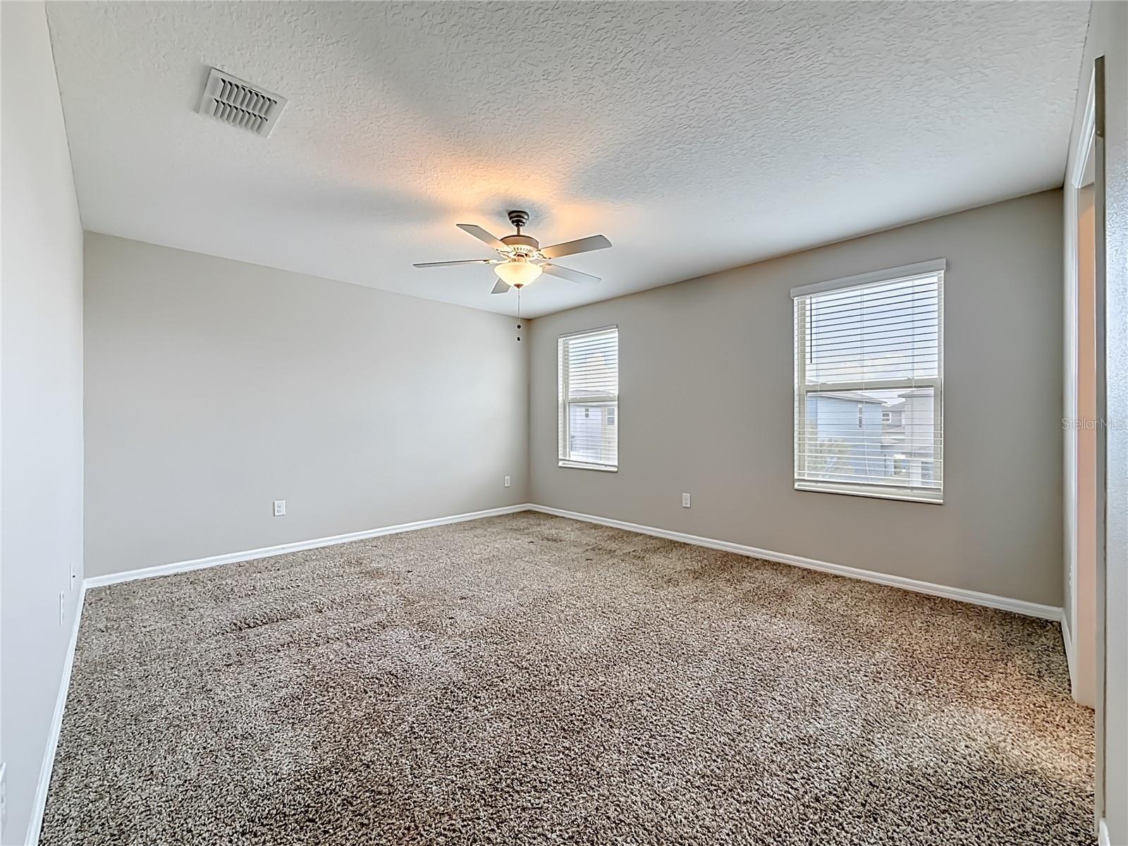 7405 Evening Primrose Ct Property Photo 28