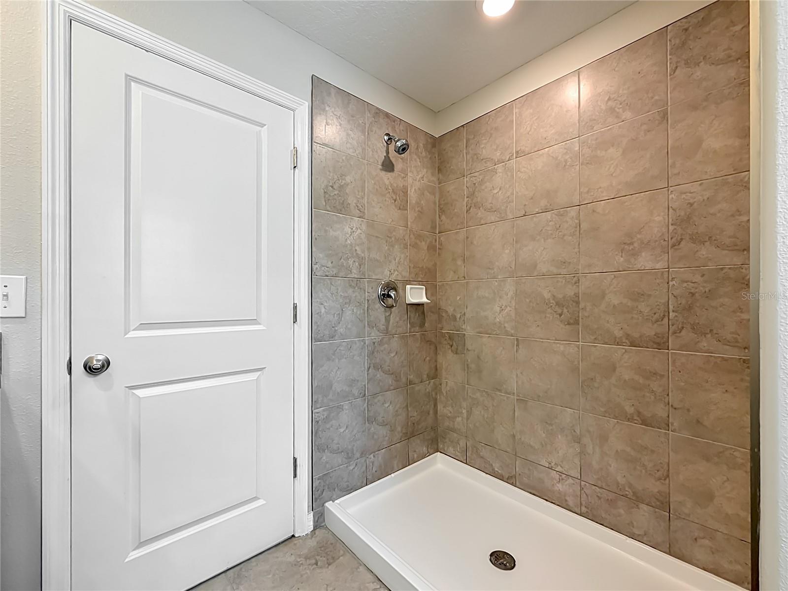 7405 Evening Primrose Ct Property Photo 36