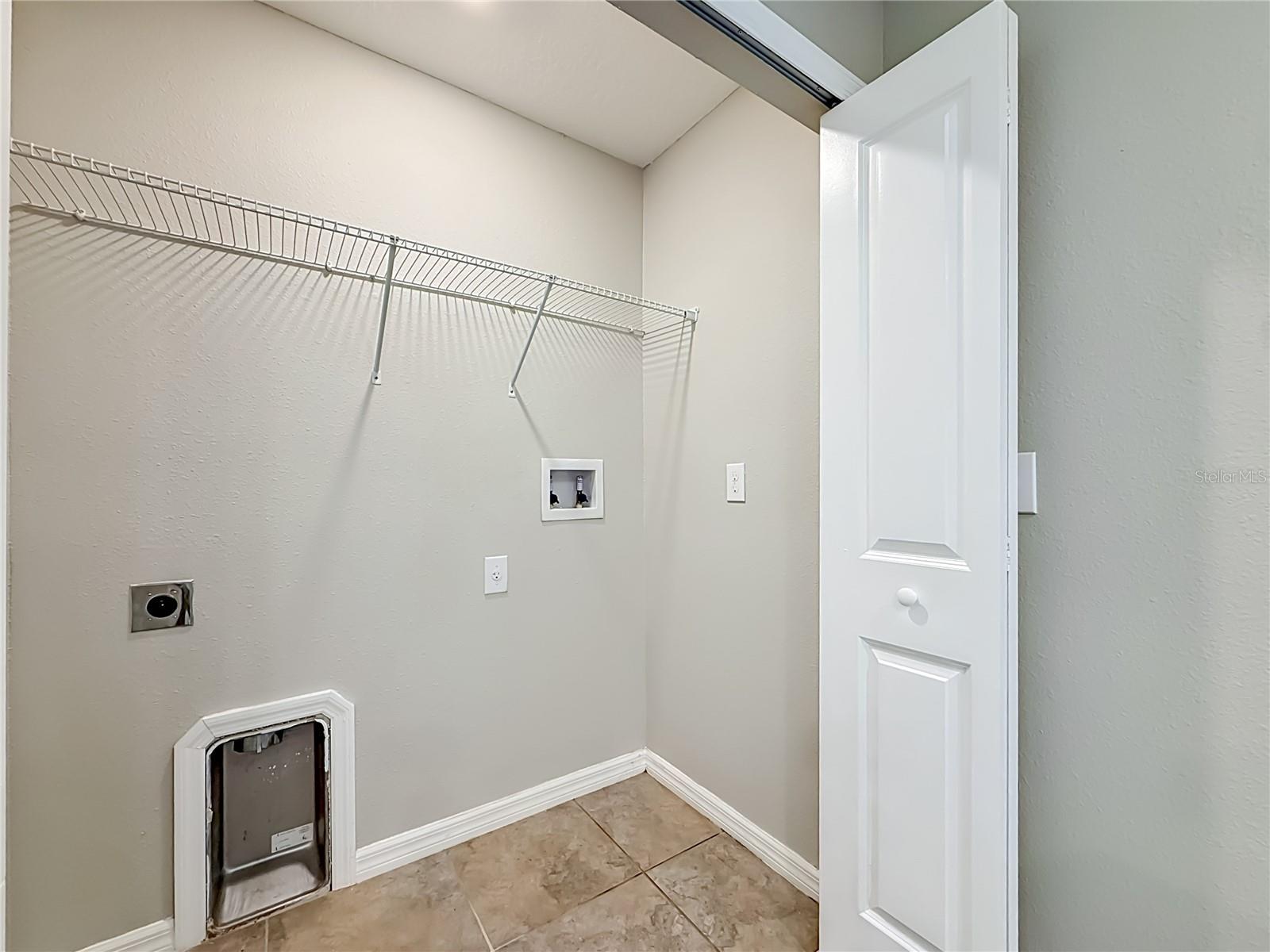 7405 Evening Primrose Ct Property Photo 37