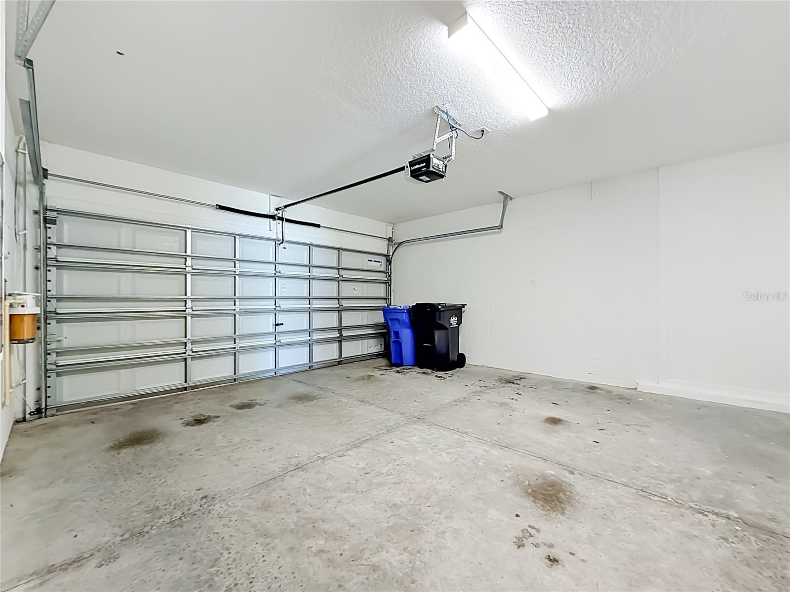 7405 Evening Primrose Ct Property Photo 48
