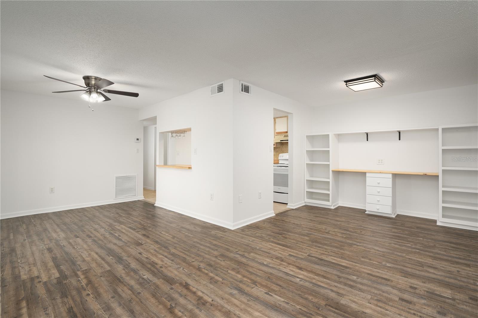 22291 WESTCHESTER BLVD #301 Property Photo 1