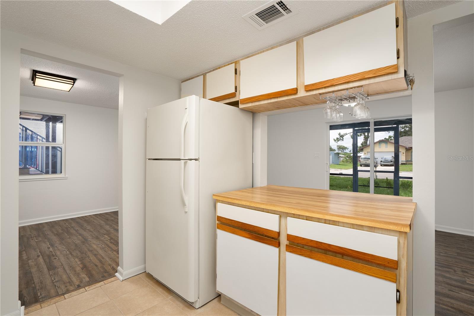 22291 Westchester Blvd #301 Property Photo 7