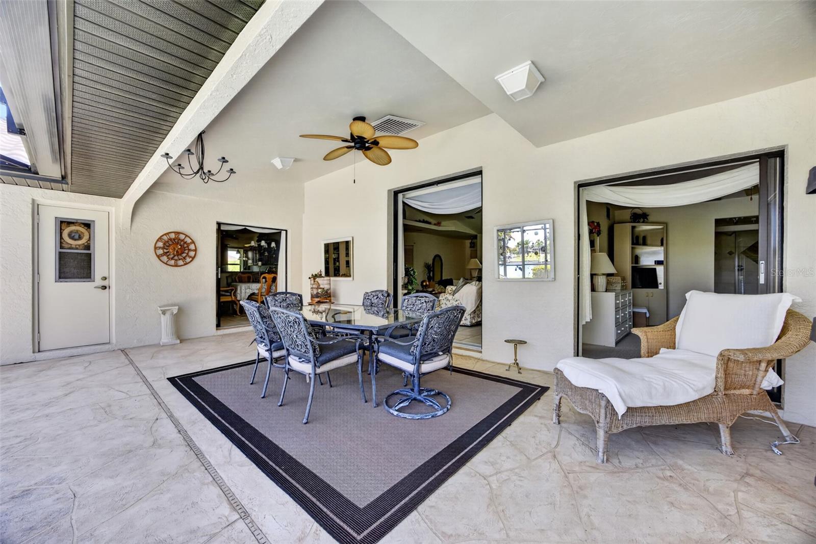 5019 San Massimo Dr Property Photo 30