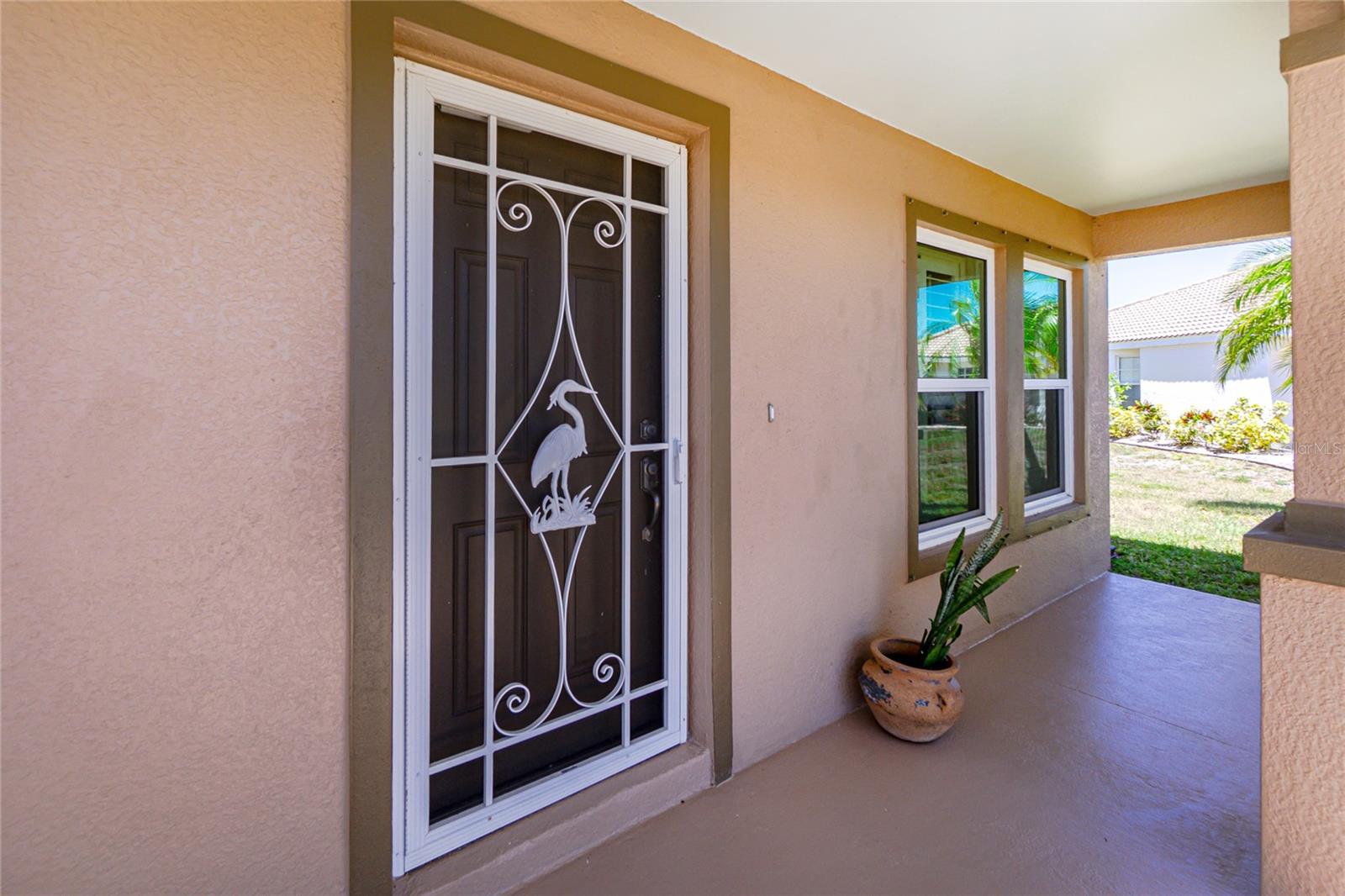 17200 Nile Ct Property Photo 3