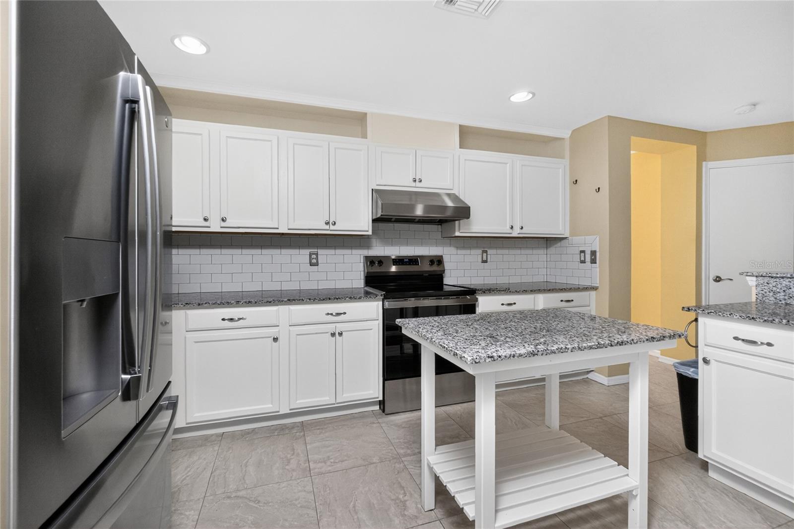 17200 Nile Ct Property Photo 18