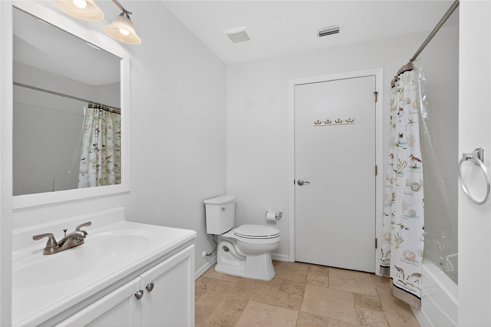 17200 Nile Ct Property Photo 20