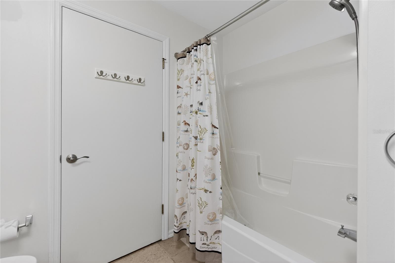 17200 Nile Ct Property Photo 21
