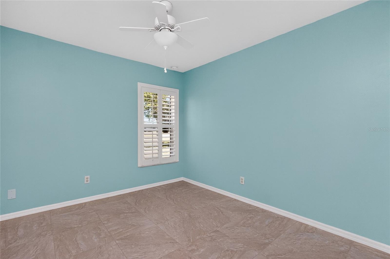 17200 Nile Ct Property Photo 24