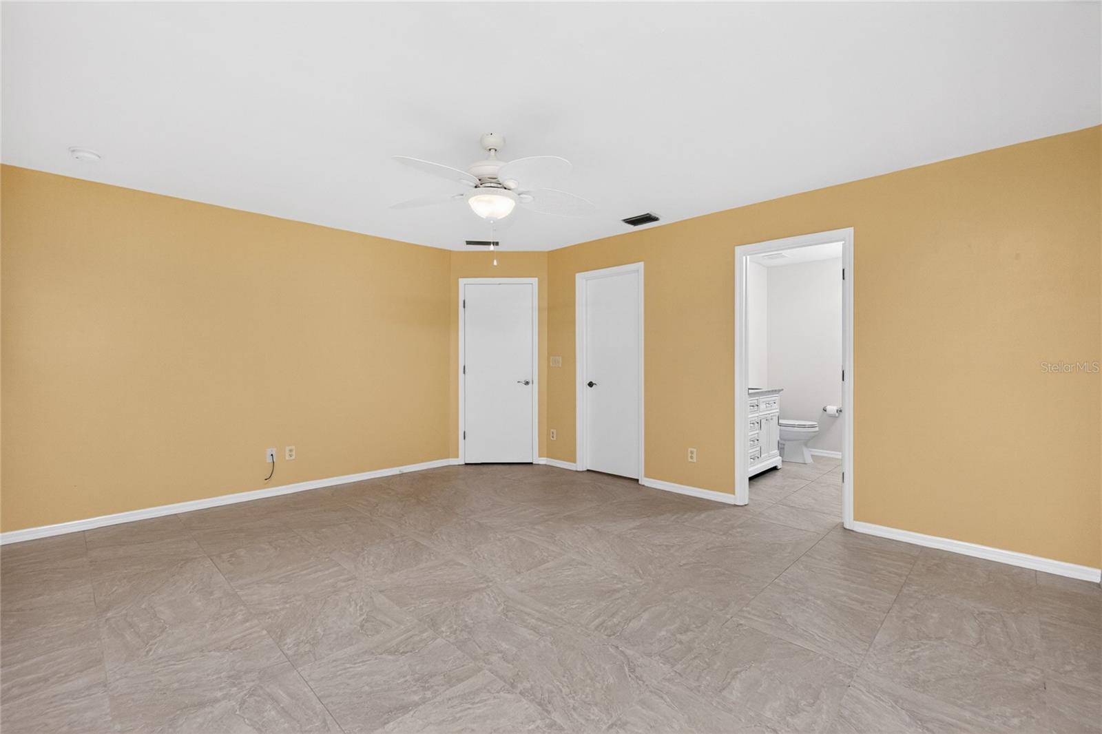 17200 Nile Ct Property Photo 29