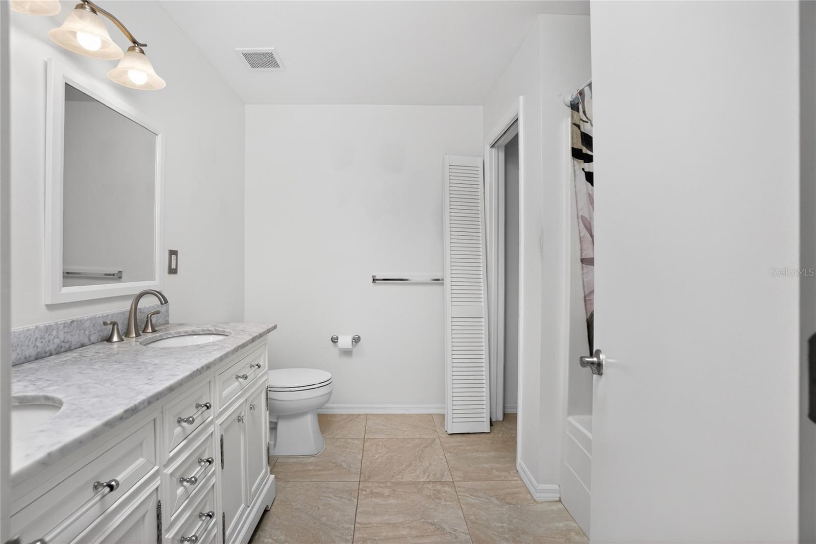 17200 Nile Ct Property Photo 31