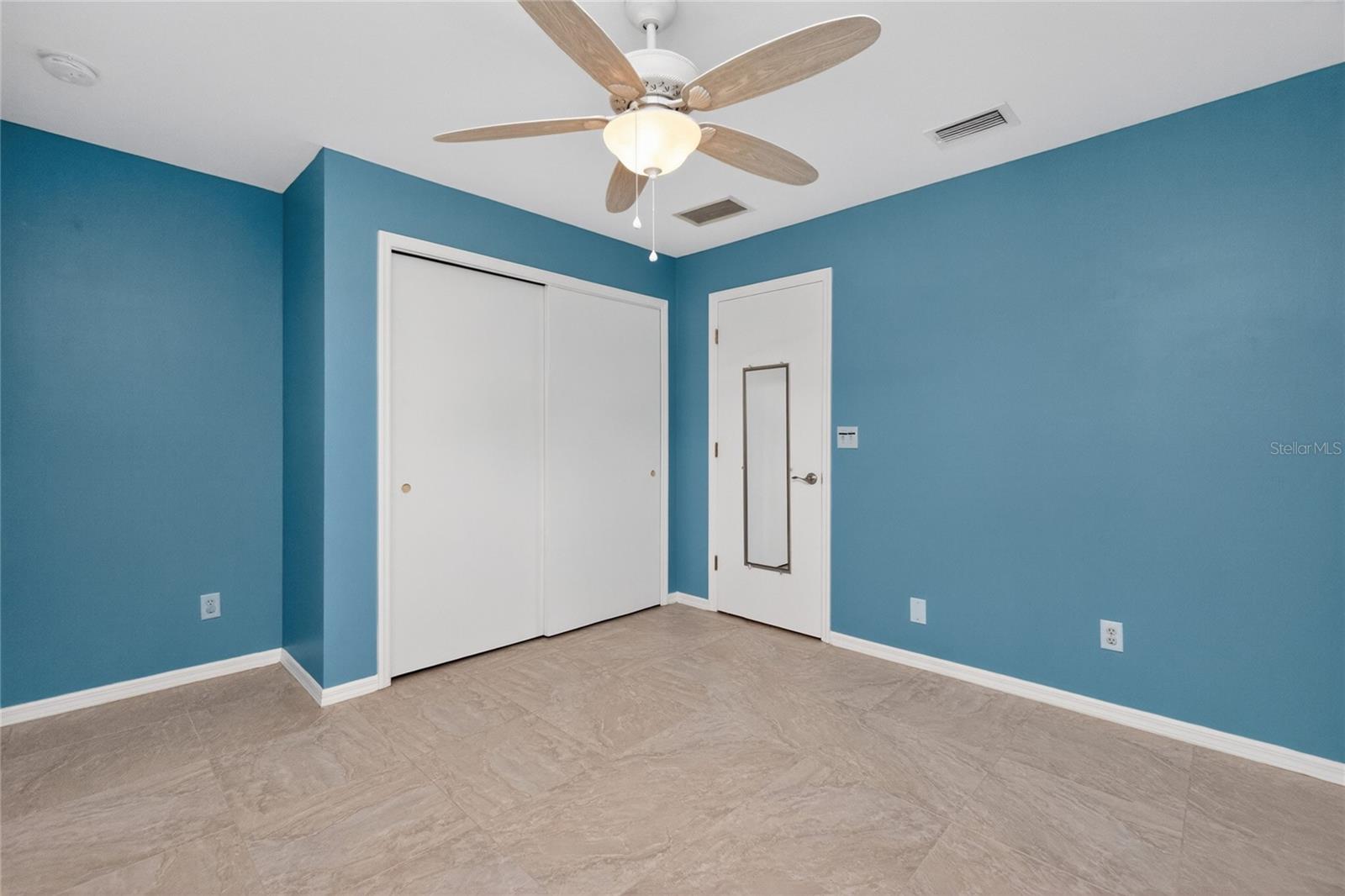 17200 Nile Ct Property Photo 40
