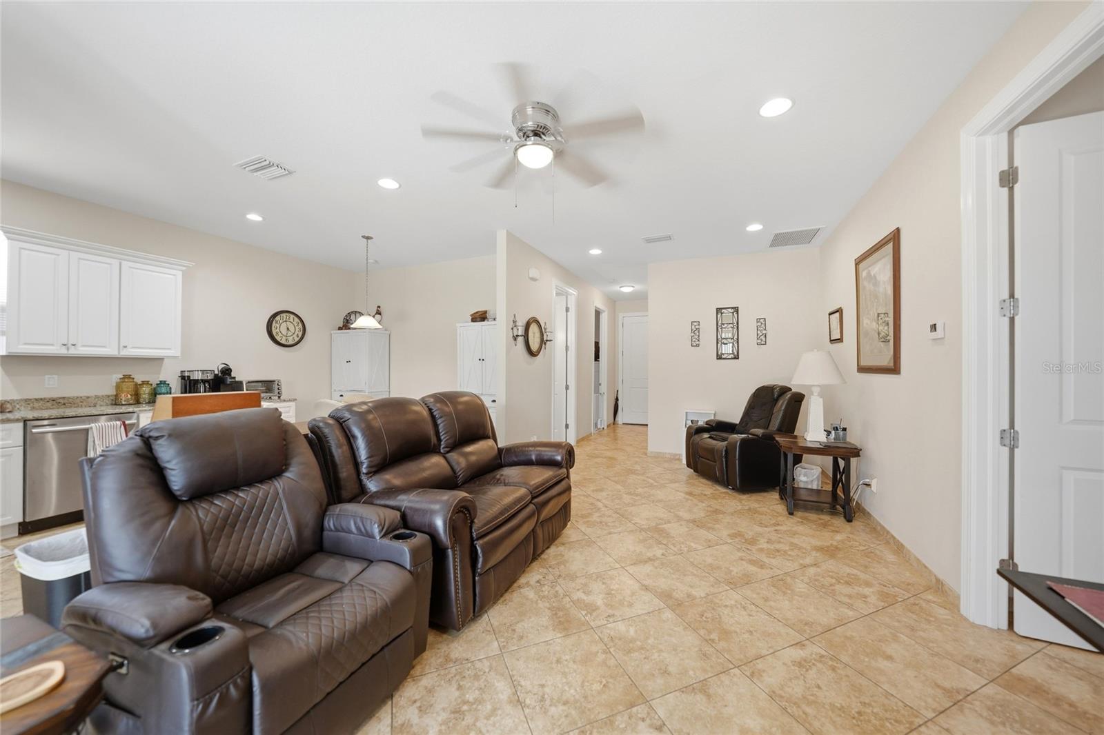 30035 Alder Rd Property Photo 4