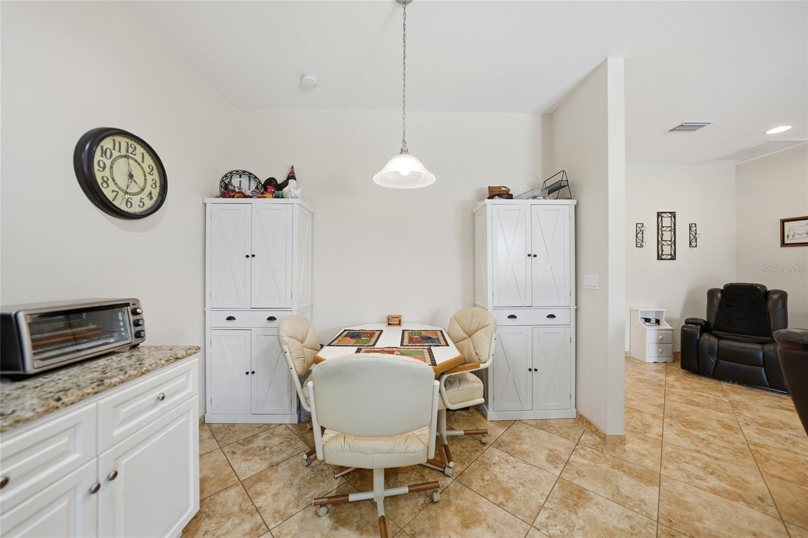 30035 Alder Rd Property Photo 11