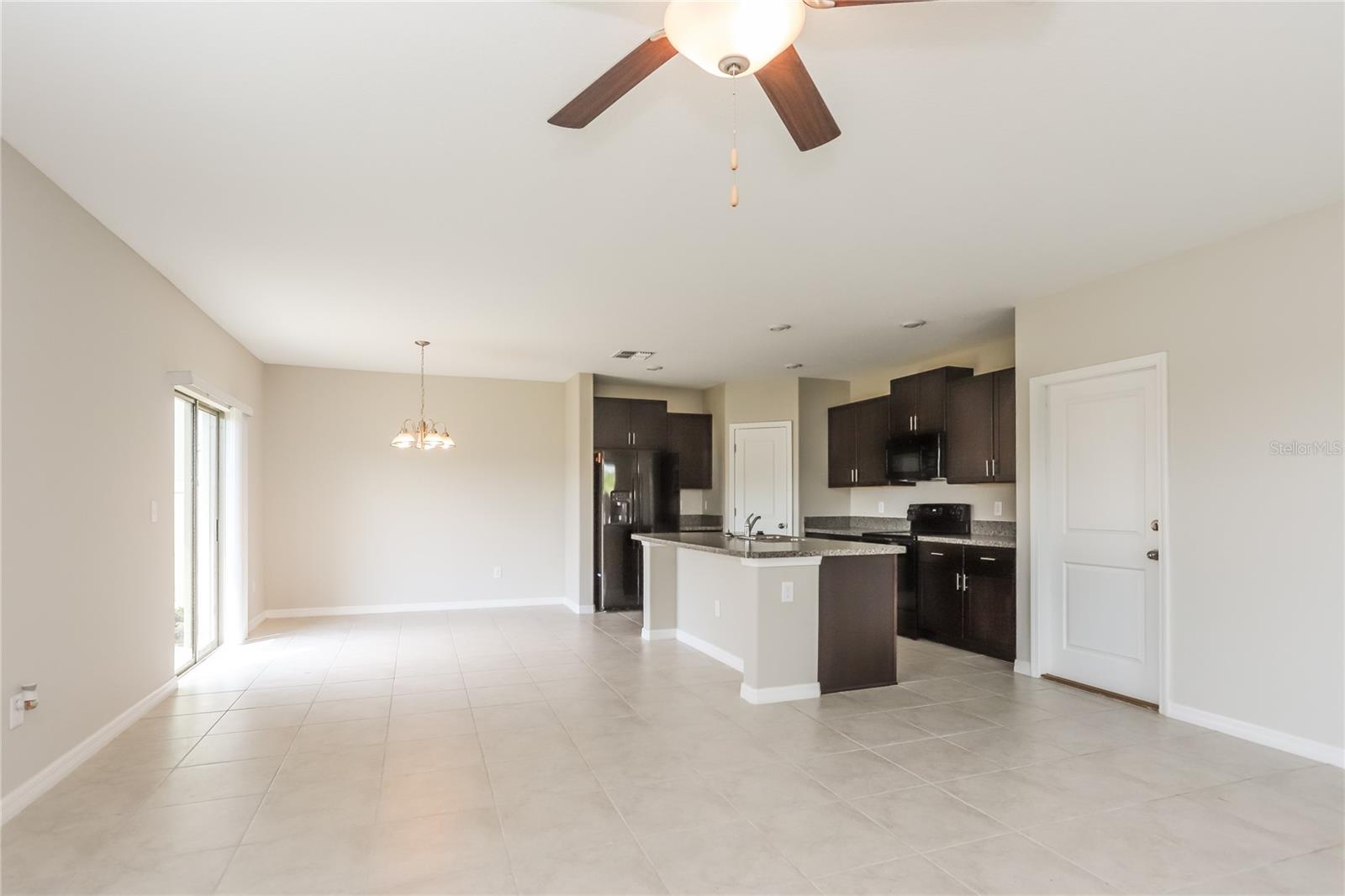 15519 Wicked Strong St Property Photo 2