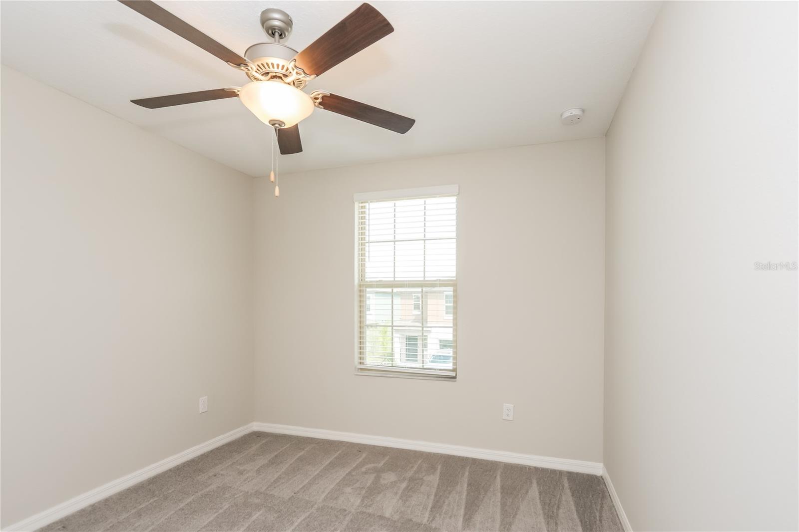 15519 Wicked Strong St Property Photo 9