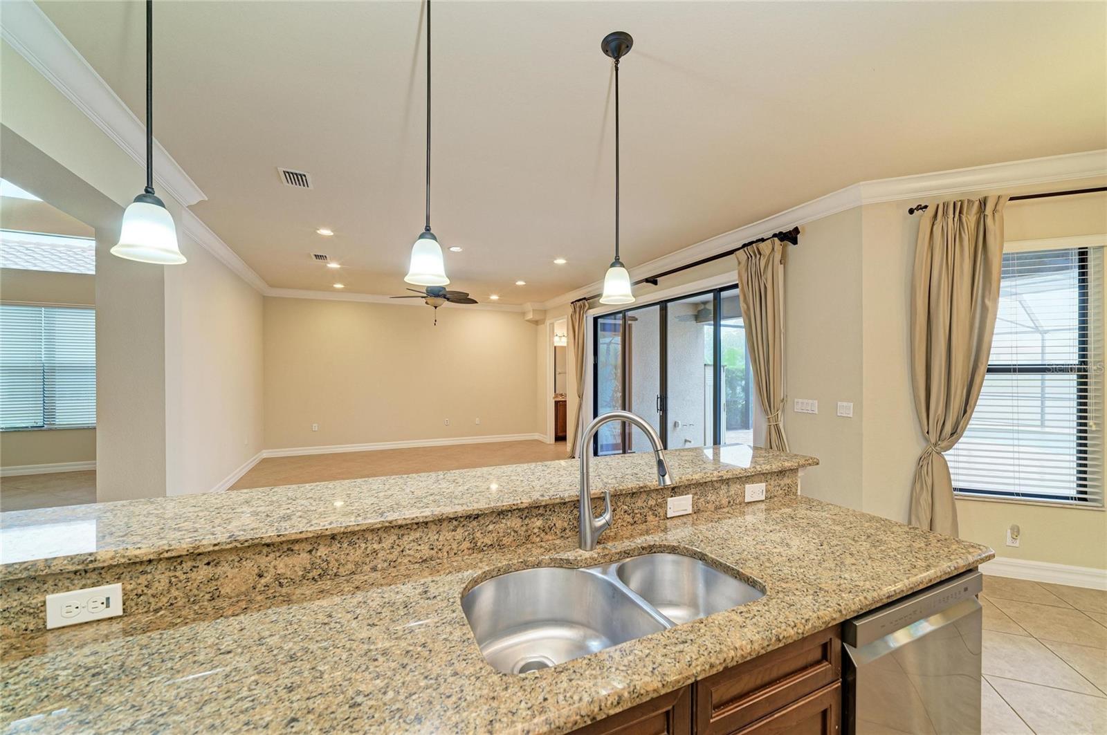 3701 Pleasant Springs Dr Property Photo 20