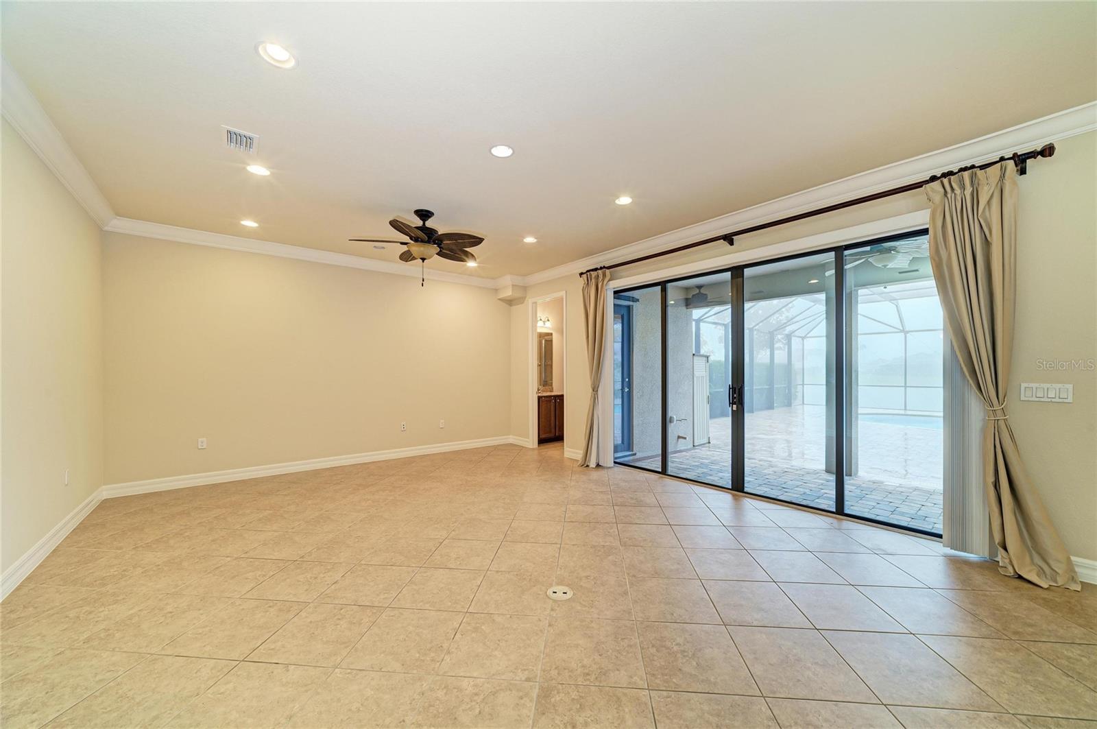 3701 Pleasant Springs Dr Property Photo 22