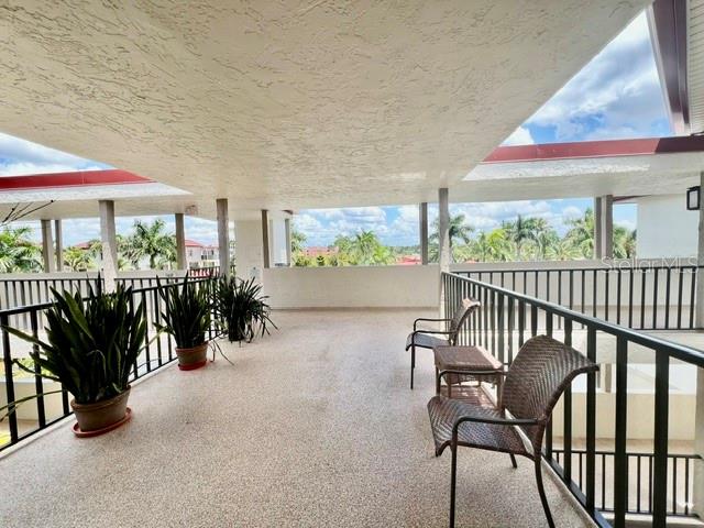 3220 Southshore Dr #23c Property Photo 3
