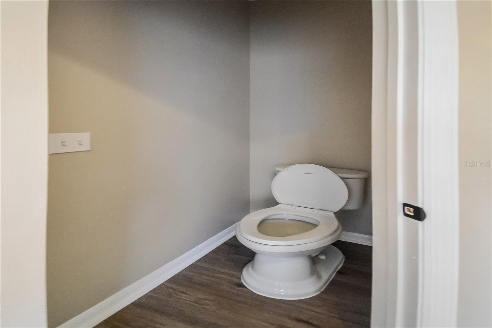 2221 Mountain Meadow Way Property Photo 19