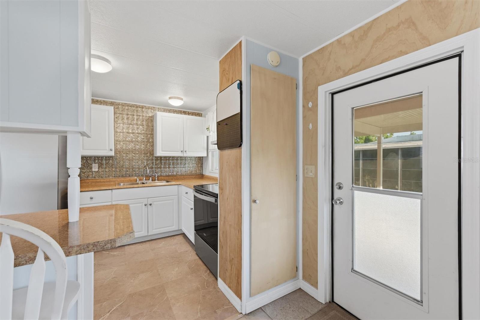 24437 Harborview Rd #5 Property Photo 56