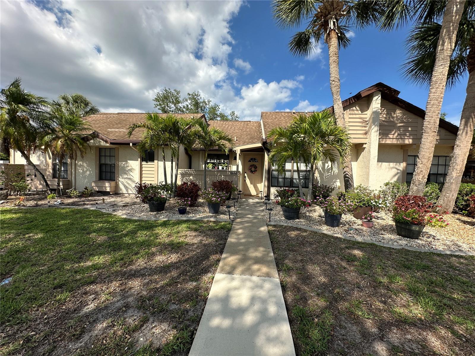 5480 BRASSY LOOP Property Photo 1