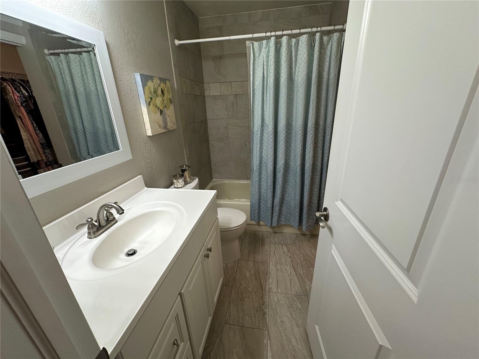 5480 Brassy Loop Property Photo 11