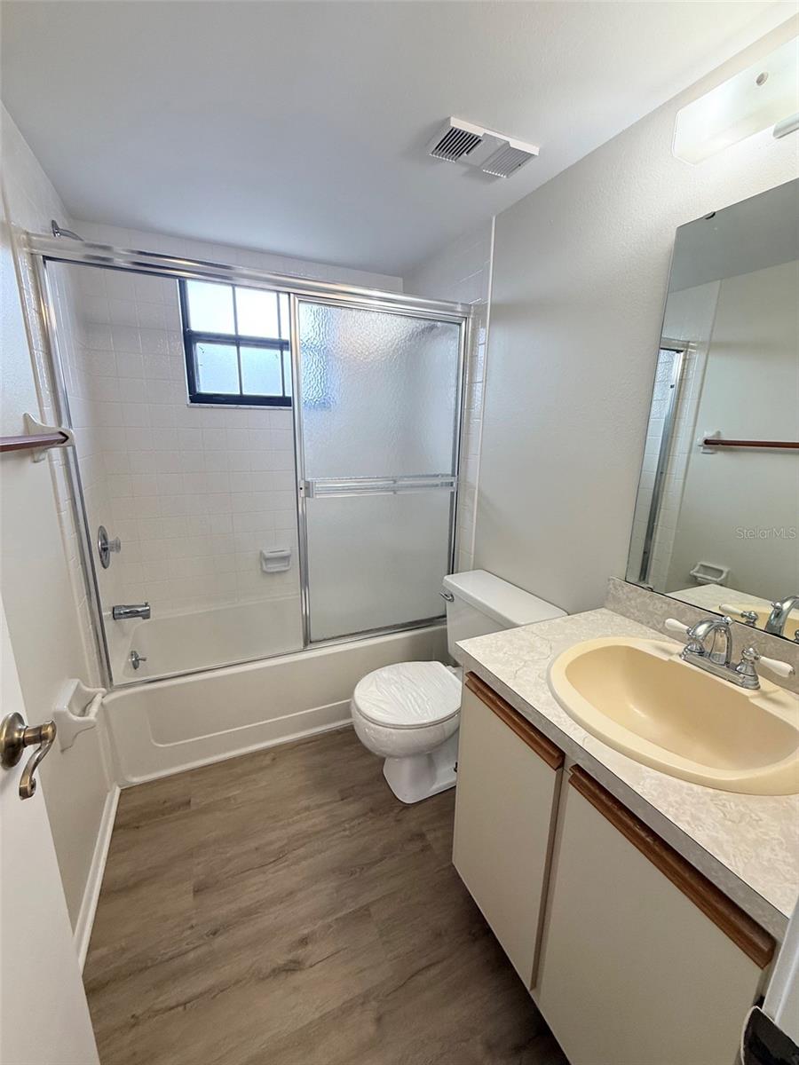 19505 Quesada Ave #kk204 Property Photo 16