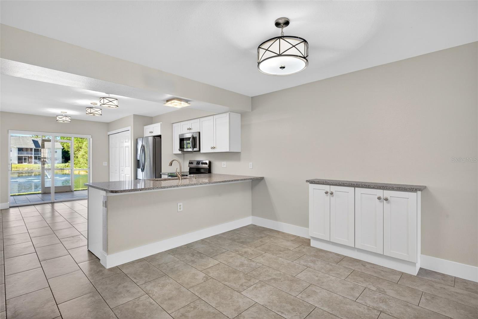 4910 Cougar Ct N #103 Property Photo 12