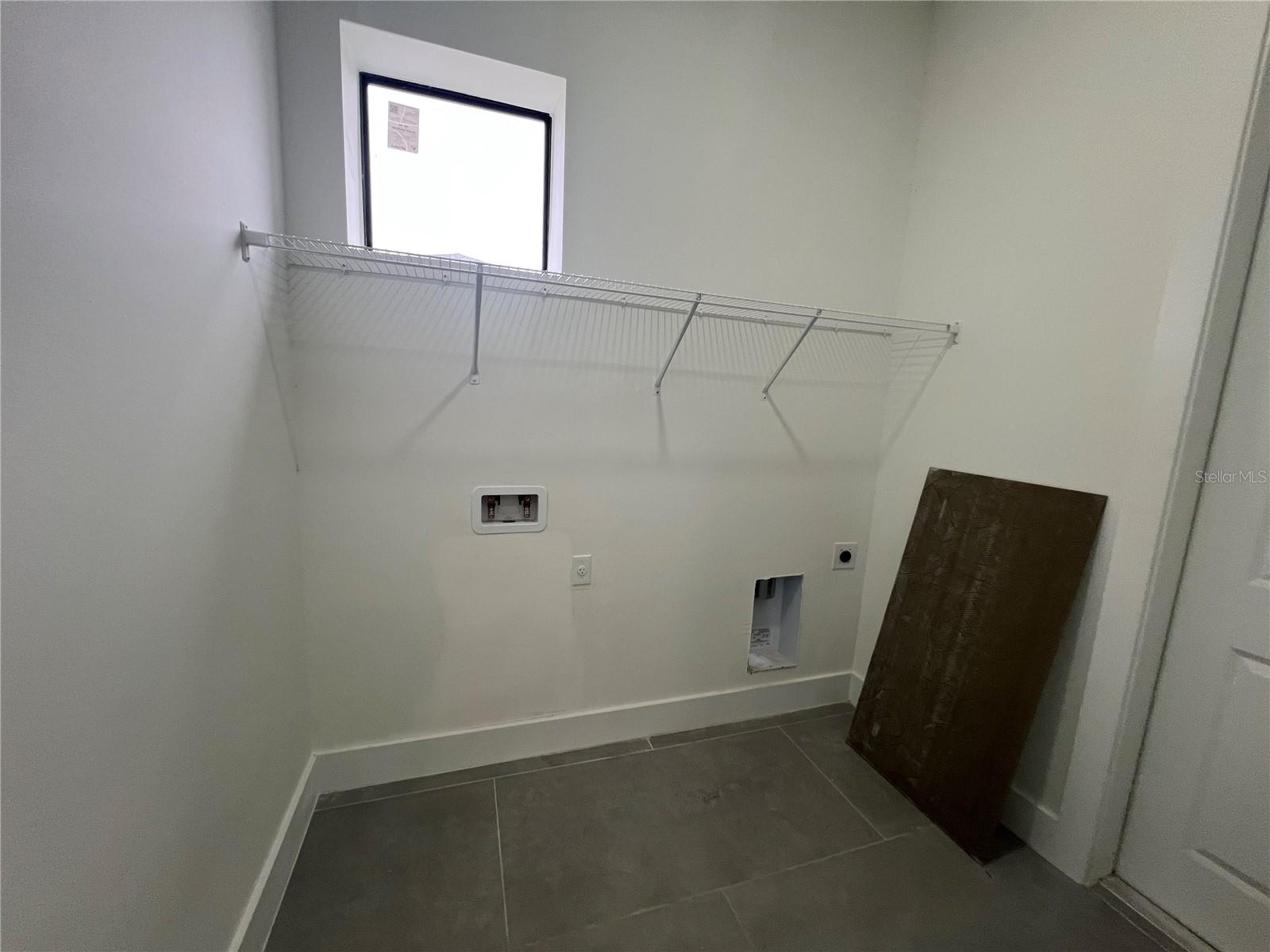 21492 Dollard Ave Property Photo 25
