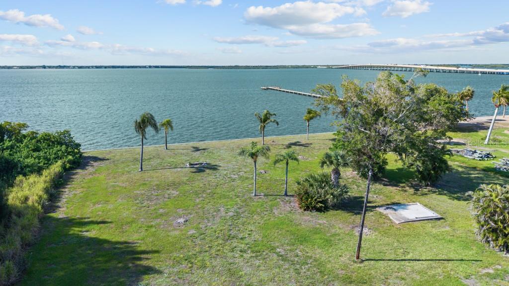 26014 Shore Dr Property Photo 4