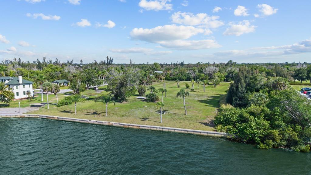 26014 Shore Dr Property Photo 8