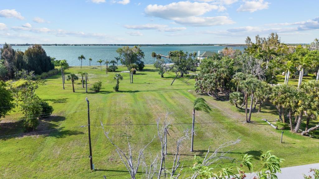 26014 Shore Dr Property Photo 11