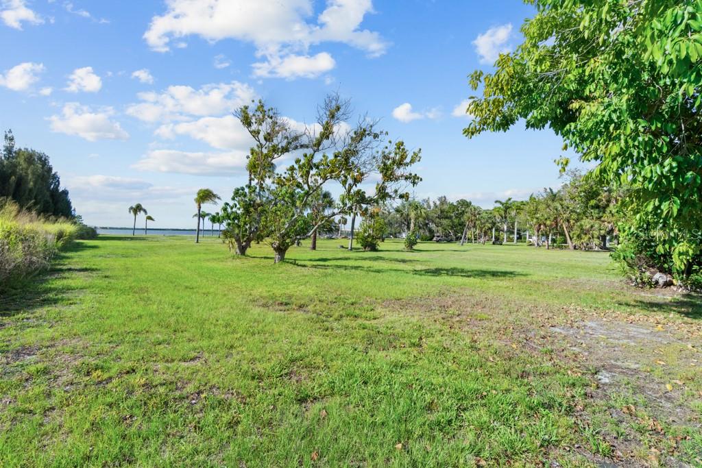 26014 Shore Dr Property Photo 19